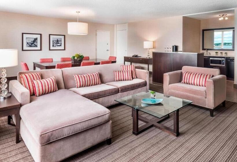 Delta Hotels By Marriott Sault Ste. Marie Waterfront