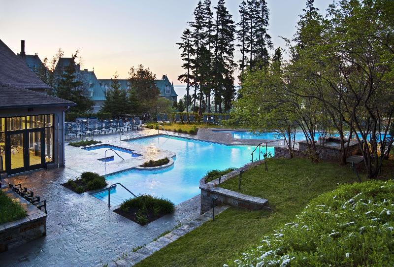 فندق Fairmont Le Manoir Richelieu