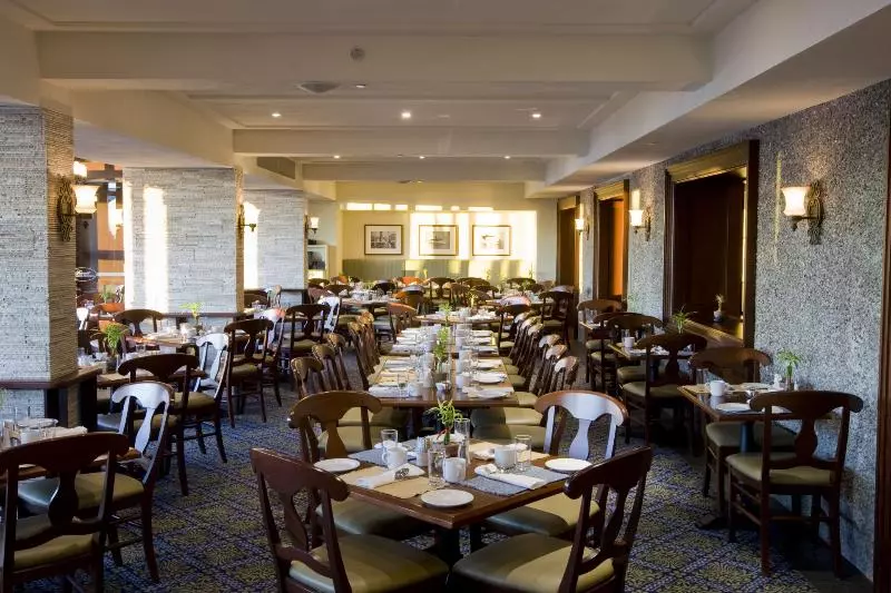 Otel Fairmont Le Manoir Richelieu