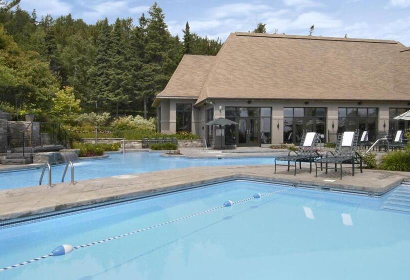 فندق Fairmont Le Manoir Richelieu