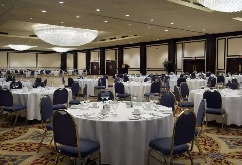 בית מלון כפרי Fairmont Winnipeg