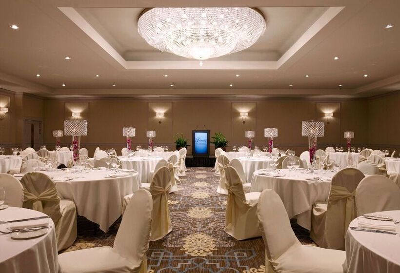 هتل Fairmont Winnipeg