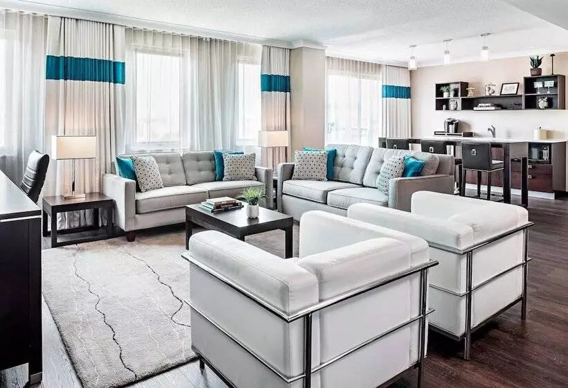 Szálloda Four Points By Sheraton London