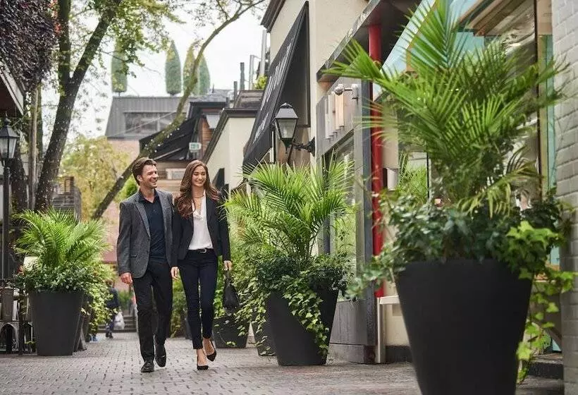 Four Seasons Hotel Toronto