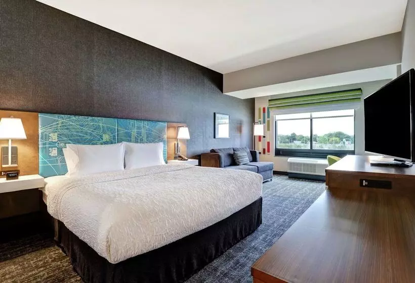 فندق Hampton Inn By Hilton St. Catharines Niagara