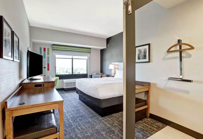 فندق Hampton Inn By Hilton St. Catharines Niagara