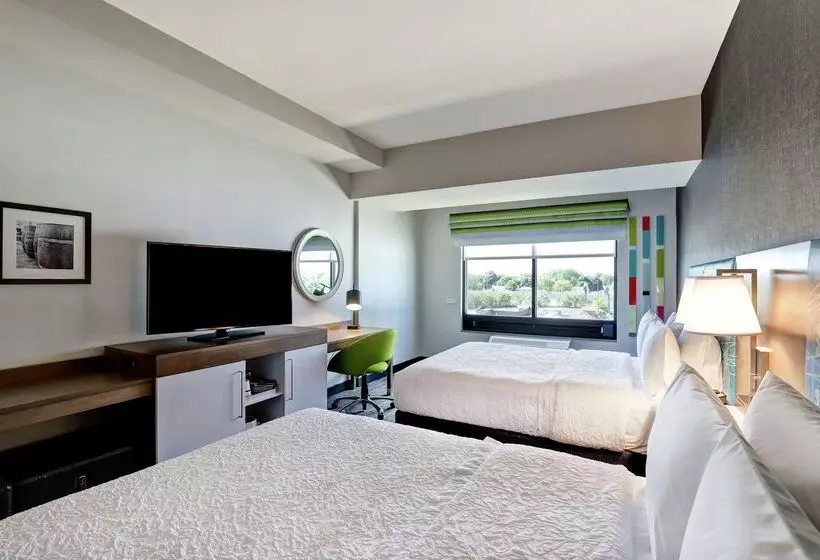 فندق Hampton Inn By Hilton St. Catharines Niagara