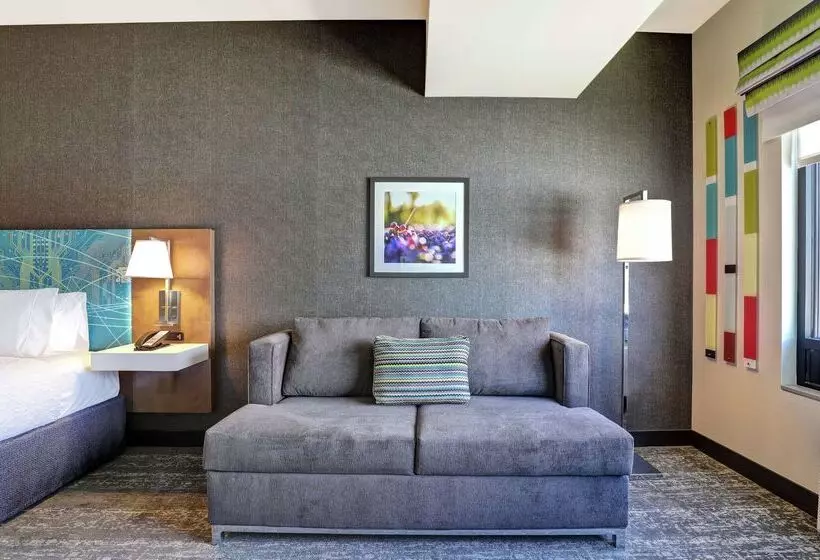 فندق Hampton Inn By Hilton St. Catharines Niagara