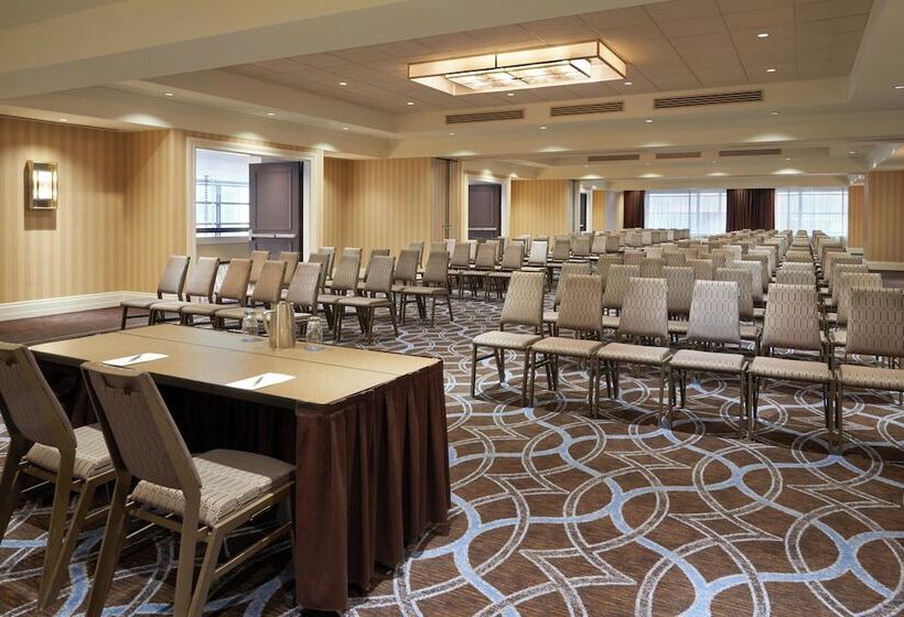 فندق Le Centre Sheraton Montreal