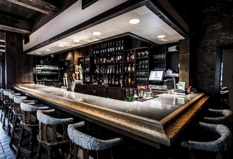 هتل Old Stone Inn Boutique