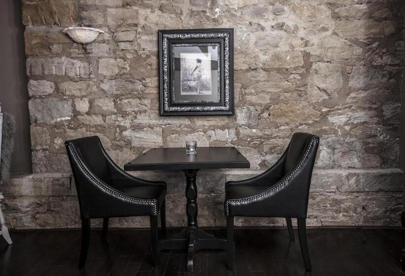 هتل Old Stone Inn Boutique