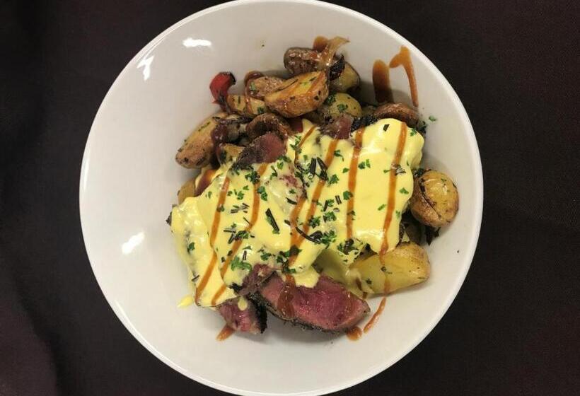 هتل West Wing at Park Town