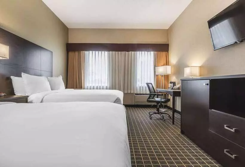 Szálloda Quality Inn & Suites Downtown