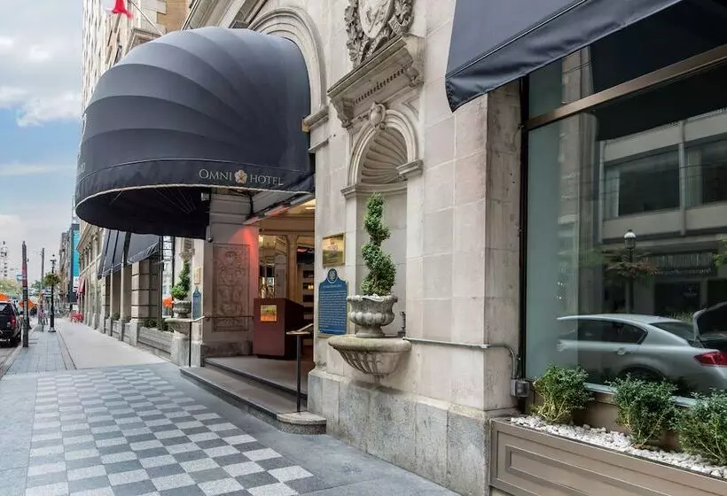 Szálloda The Omni King Edward