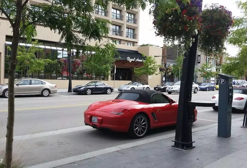 Hotel The Royal Anne