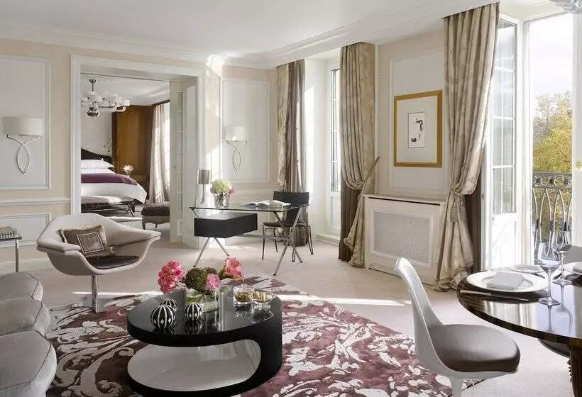 Four Seasons Hotel Des Bergues Geneva