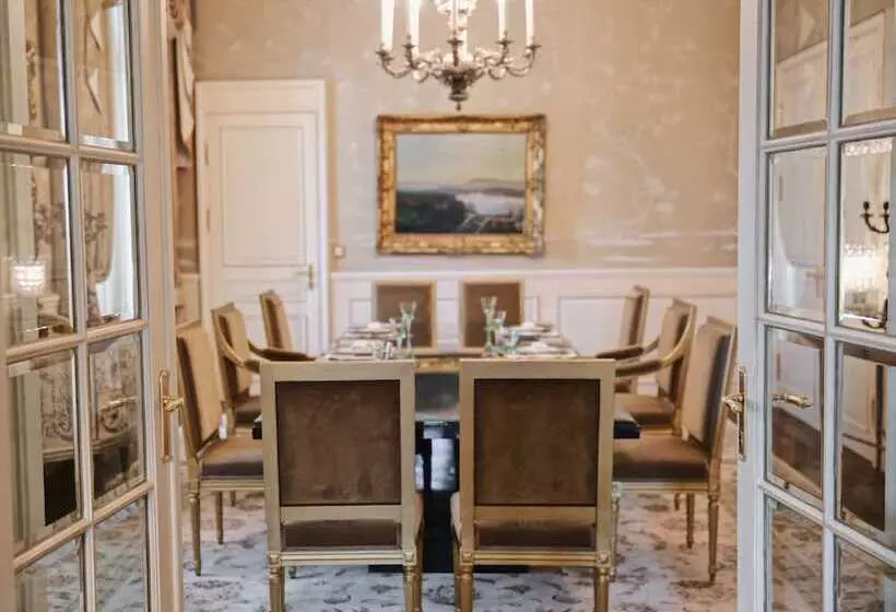 Four Seasons Hotel Des Bergues Geneva