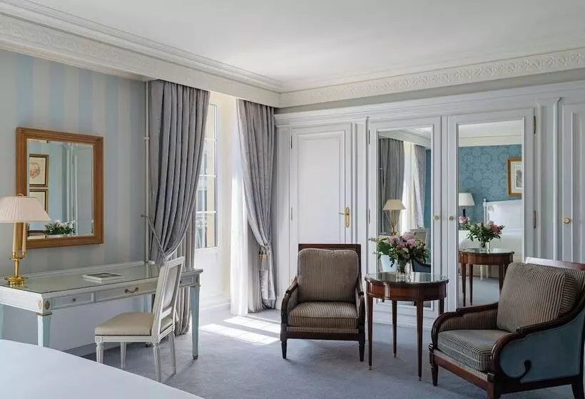 Four Seasons Hotel Des Bergues Geneva