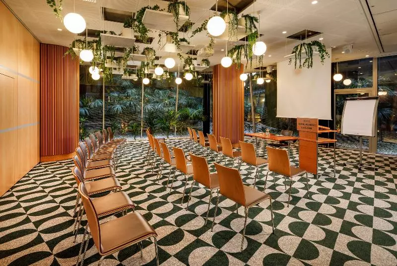 Hotel Palmiers By Fassbind