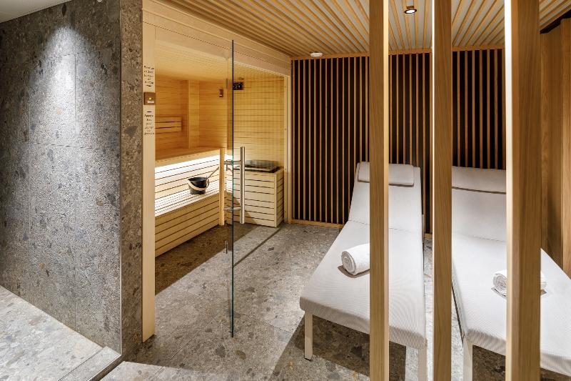 هتل Palmiers By Fassbind