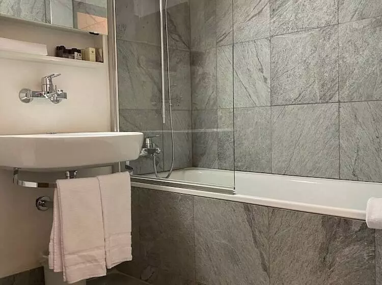 Szálloda Bernina 1865 By Kleos Group Collection