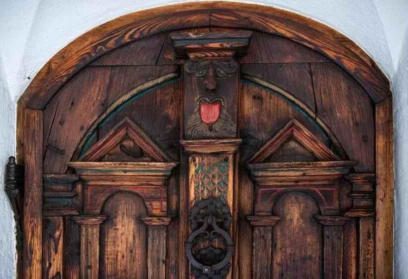 Hotell Chesa Grischuna