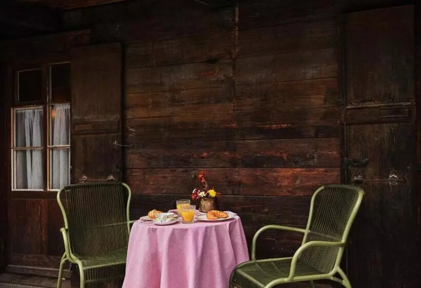 Hotell Chesa Grischuna