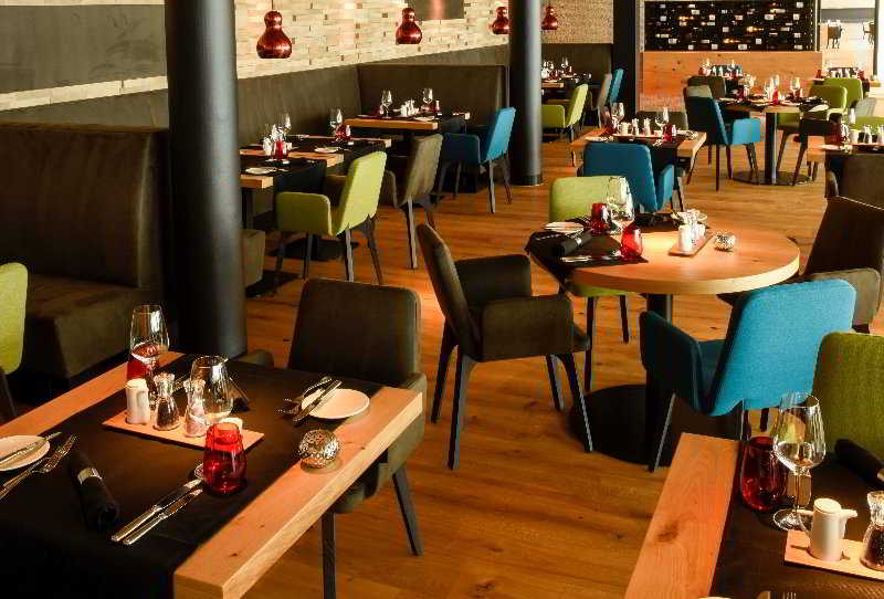 هتل Hermitage Lake Lucerne Beach Club & Lifestyle