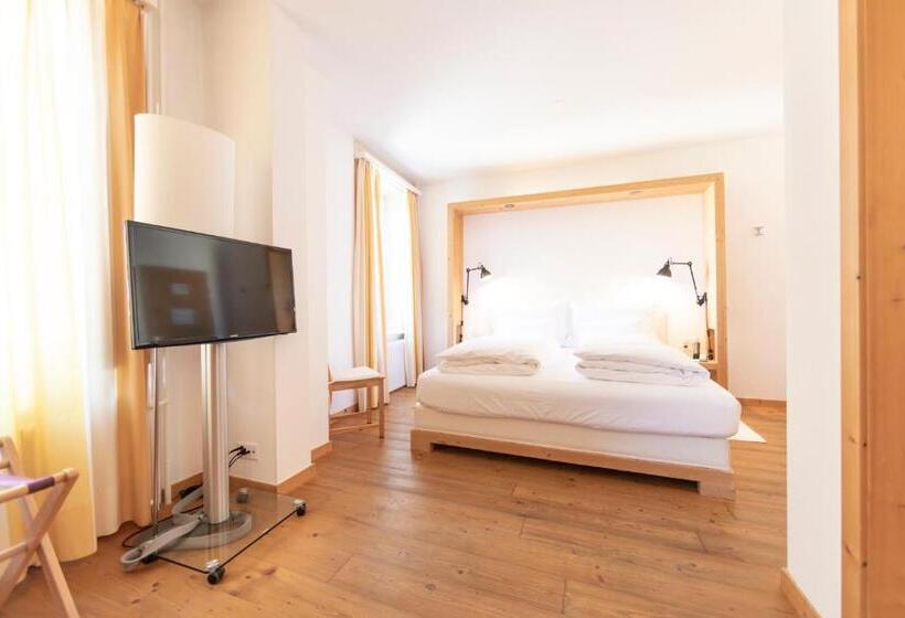 هتل Muller Mountain Lodge