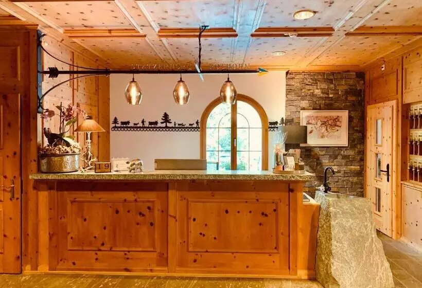 ホテル Waldhaus Am See