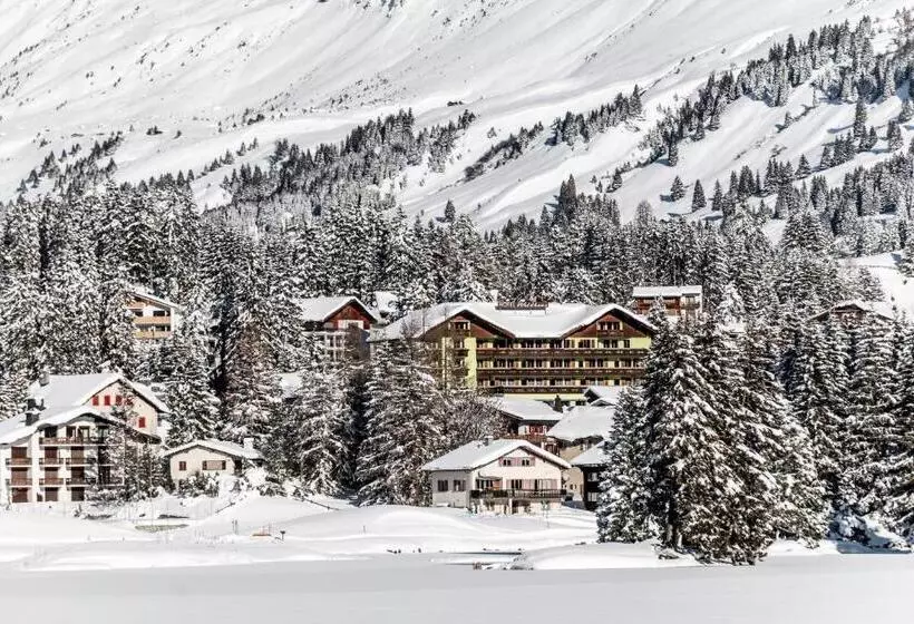 ホテル Waldhaus Am See