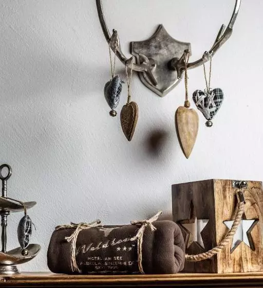 ホテル Waldhaus Am See