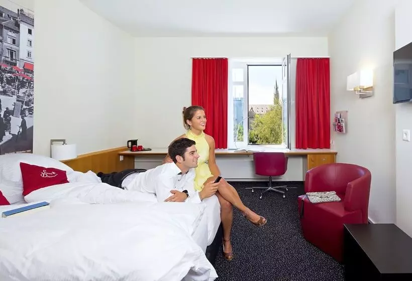 Otel Wartmann Am Bahnhof