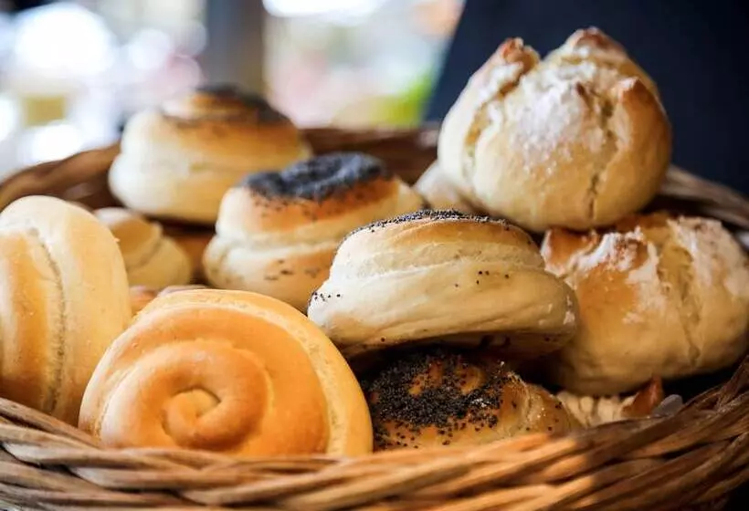 Novotel Abidjan Plateau