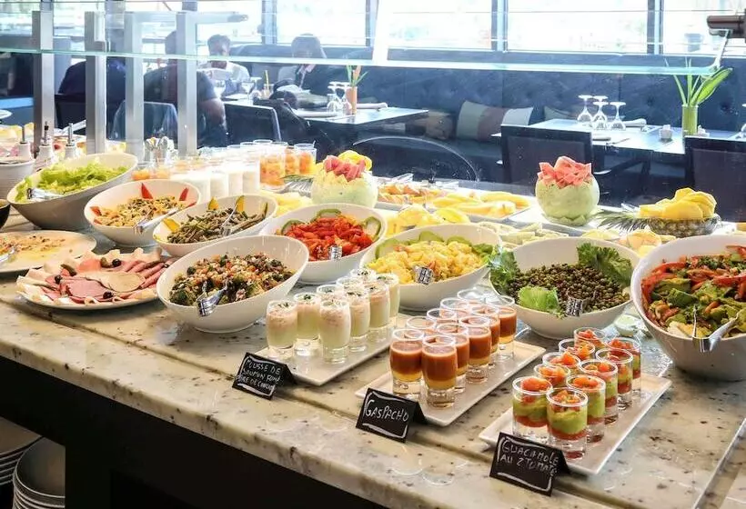 Novotel Abidjan Plateau