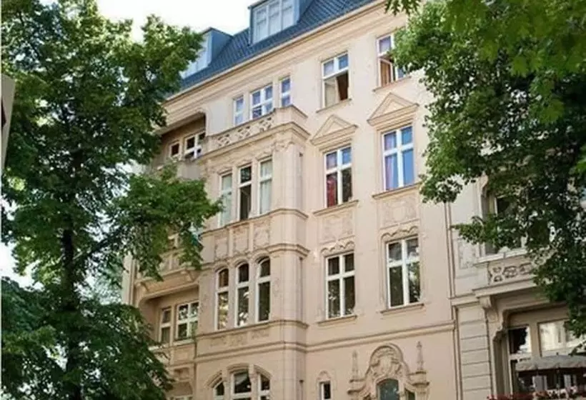 هتل Augusta Am Kurfürstendamm