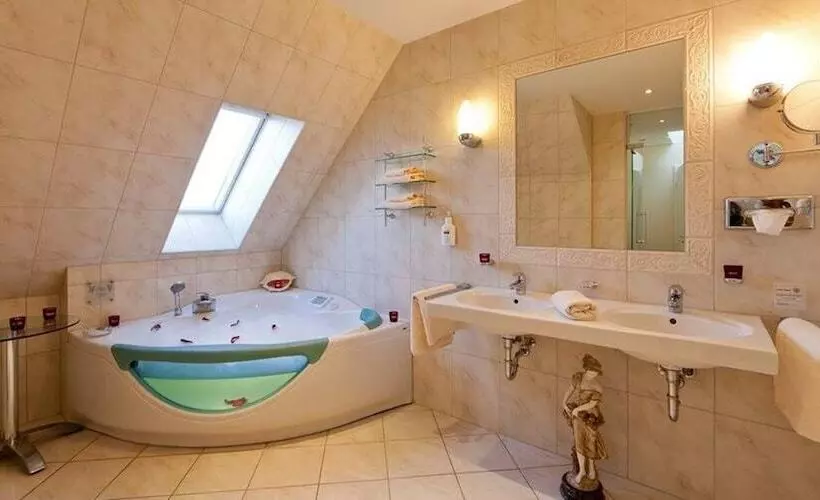 هتل Augusta Am Kurfürstendamm