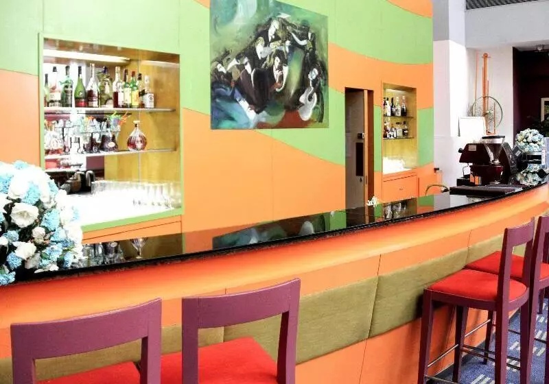 Hotel Beijing Xinqiao