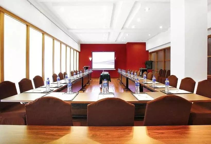 Hotel Beijing Xinqiao