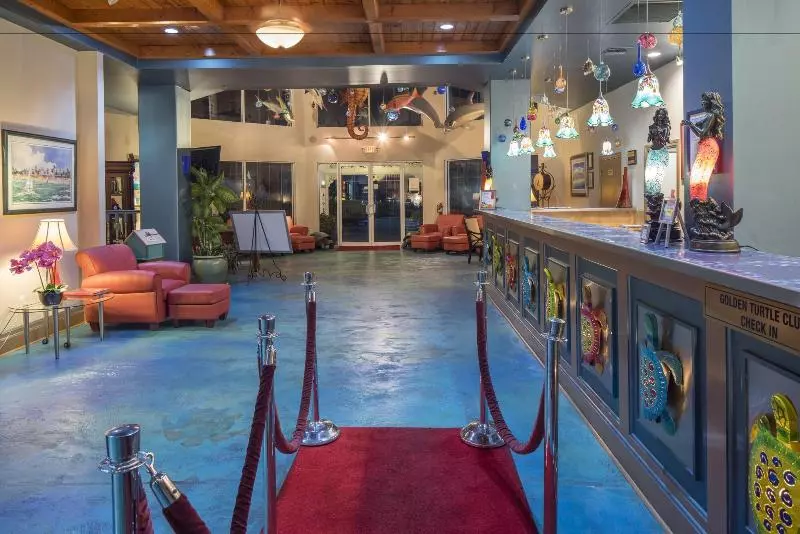 هتل Morritt S Tortuga Club