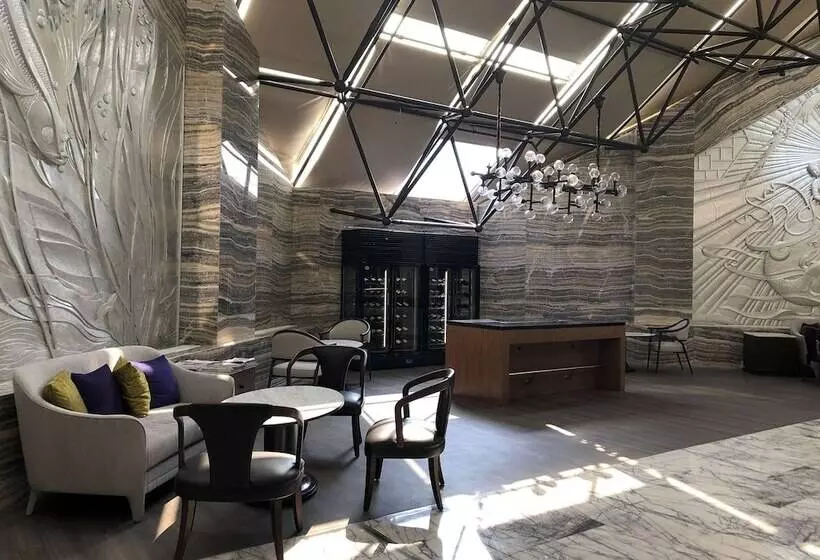 Radisson Collection Hotel, Yangtze Shanghai