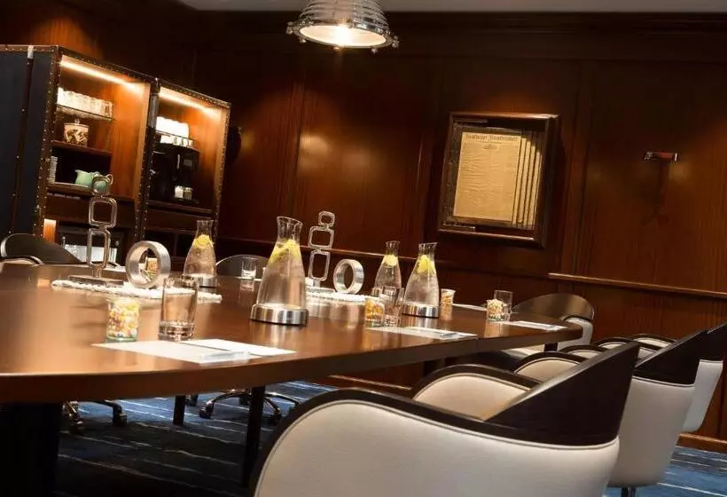 酒店 Renaissance Hamburg