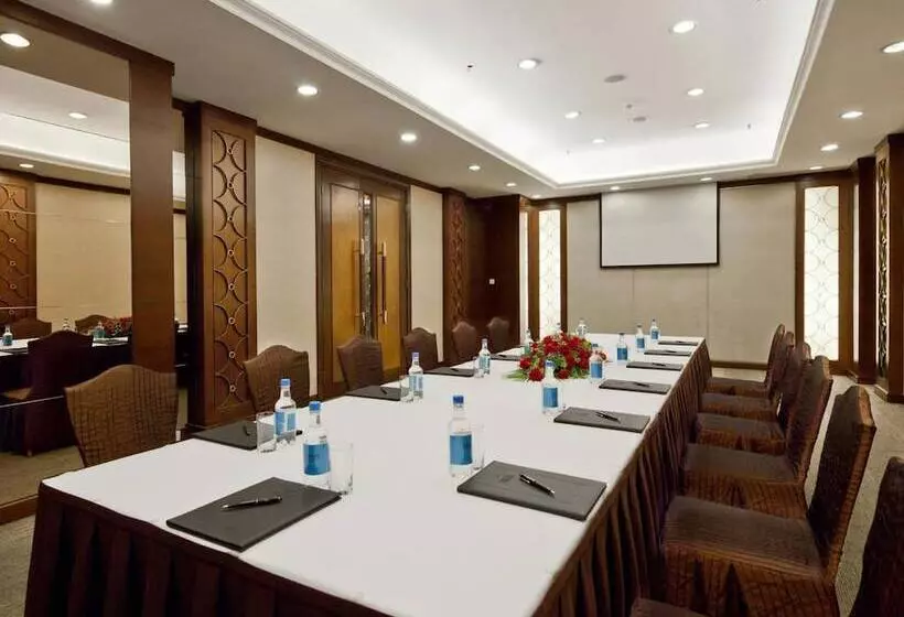 Rosedale Hotel And Suites Guangzhou