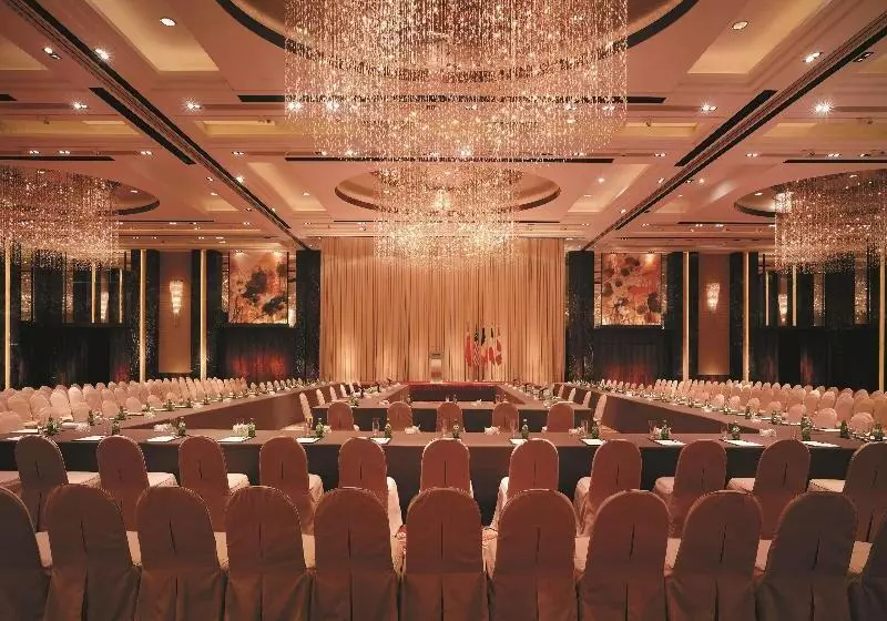 Отель Shangrila Beijing