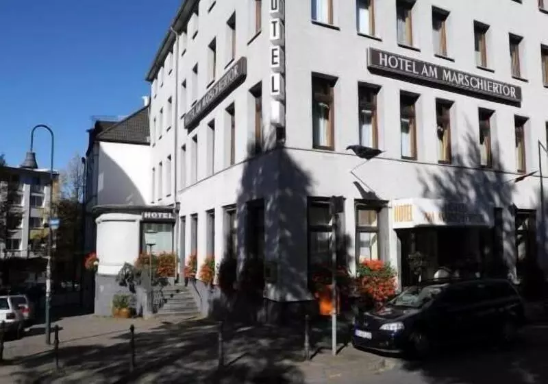 Szálloda Am Marschiertor