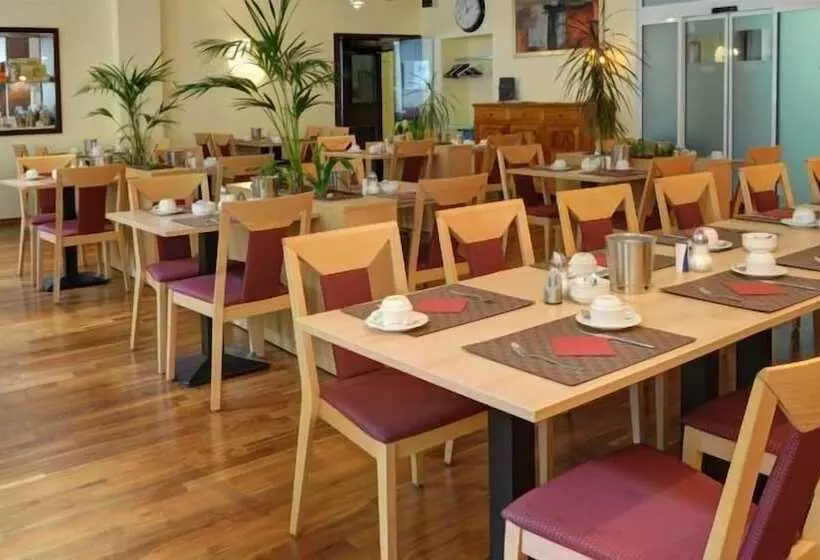 Szálloda Am Marschiertor