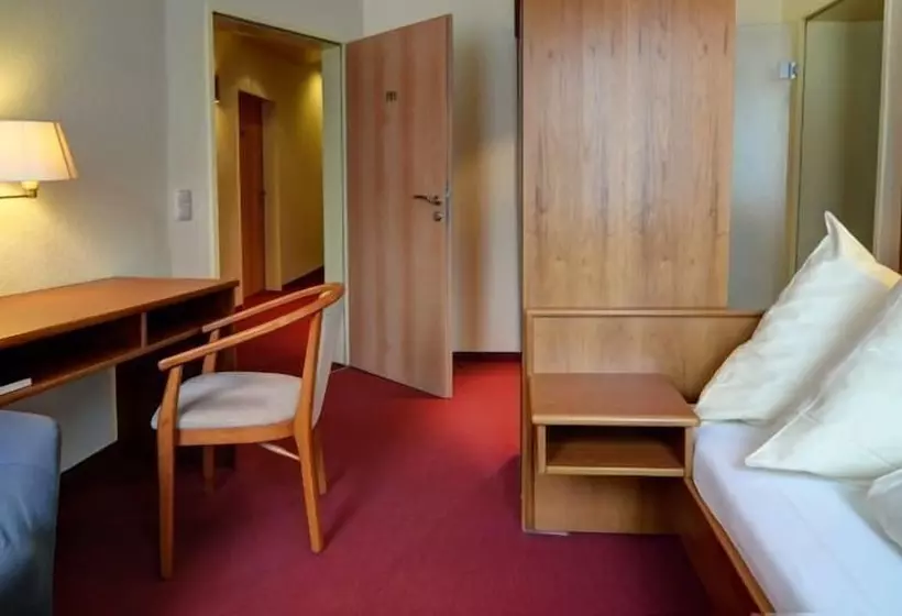 Szálloda Am Marschiertor