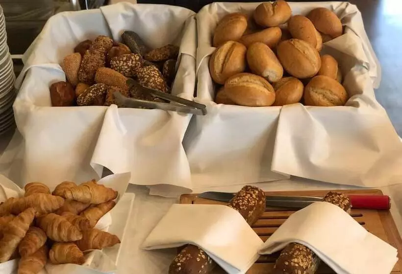 ホテル Der Lennhof