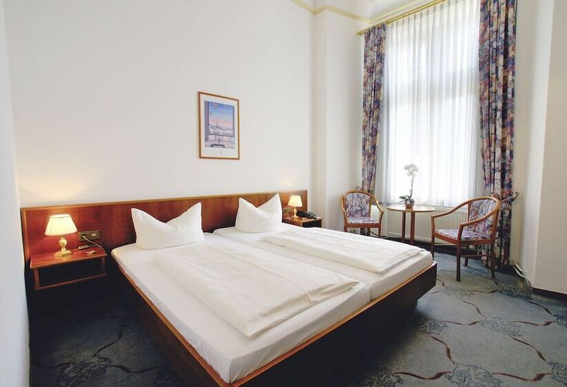 בית מלון כפרי Deutsches Haus