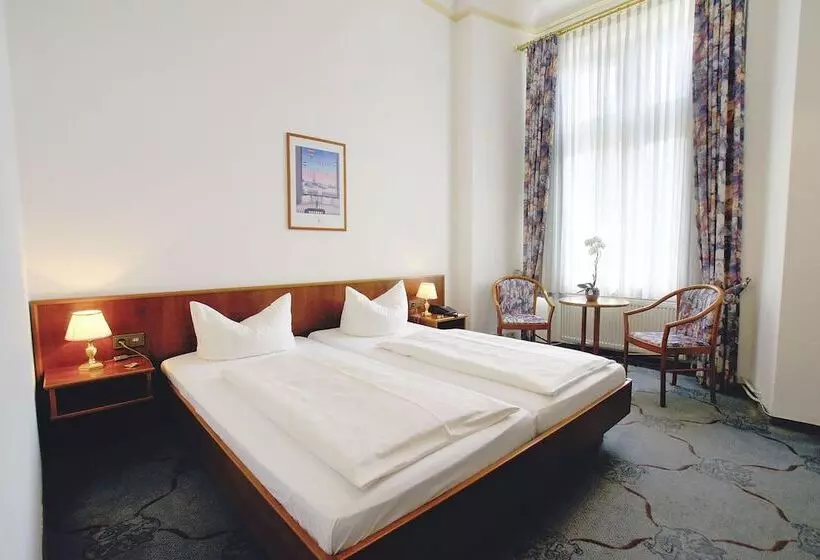 فندق Deutsches Haus